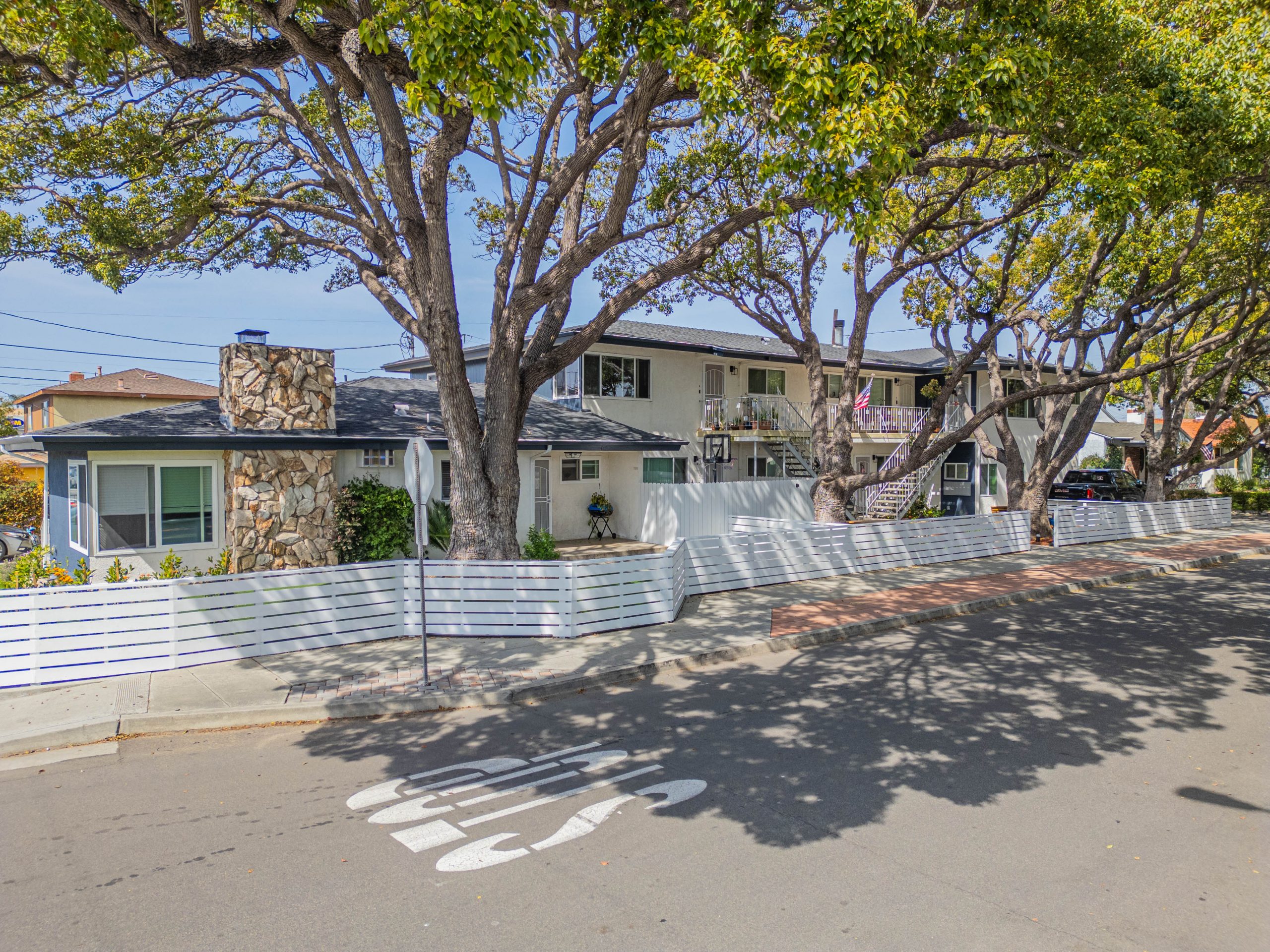 1645 Beech Avenue active multifamily investment